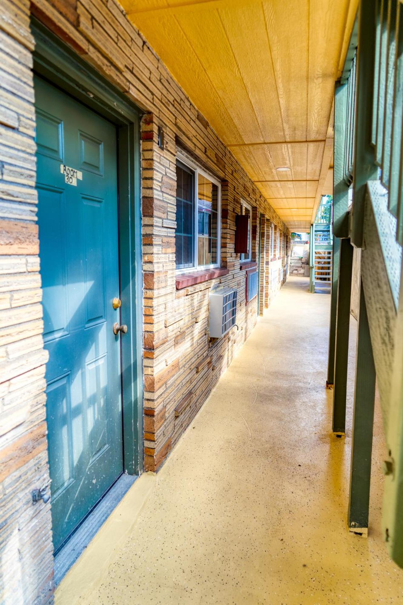 Budget Inn The Dalles Exterior foto
